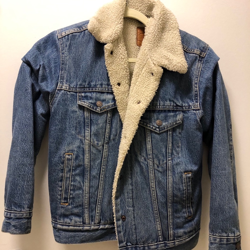 Levi’s Women's Original Sherpa Trucker XS
